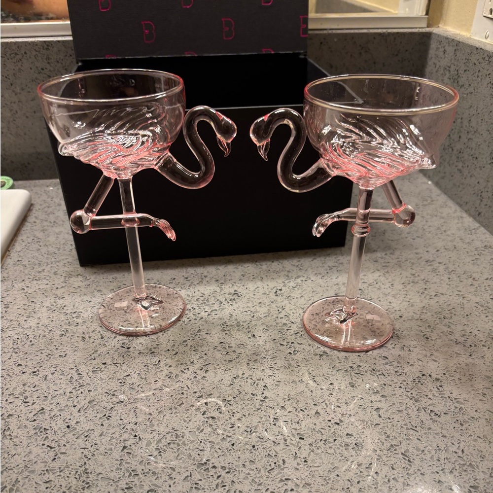 Pink Flamingo Glasses Set